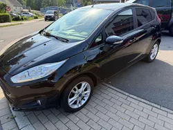Schwarz Gebraucht 2017 Ford Fiesta Celebration Kleinwagen | 7.499 € (Superpreis)