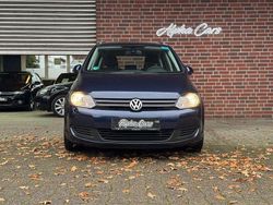 Blau Gebraucht 2014 VW Golf VII Comfortline Limousine | 8.950 € (Guter Preis)