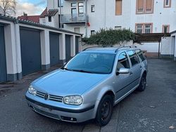 Silber Gebraucht 2001 VW Golf IV Kombi | 2.000 € (Fairer Preis)