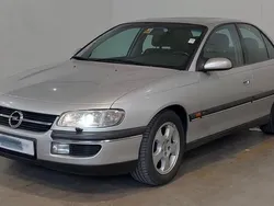 Silber Gebraucht 1999 Opel Omega Limousine | 3.990 € (Etwas zu teuer)
