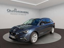 Magnetic grau metallic Gebraucht 2025 Seat Leon Kombi | 33.190 € (Etwas zu teuer)