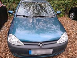 Andere farben Gebraucht 2001 Opel Corsa Kleinwagen | 640 € (Fairer Preis)