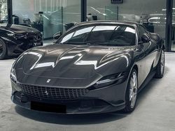 Grau Gebraucht 2024 Ferrari Roma Coupé | 249.222 €