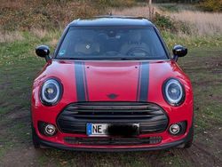 Rot Gebraucht 2021 Mini Cooper D Clubman Classic Kombi | 19.500 € (Guter Preis)