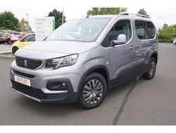 Grau Gebraucht 2021 Peugeot Rifter Van / Kleinbus | 19.760 € (Guter Preis)