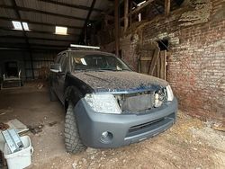 Blau Gebraucht 2012 Nissan Navara Abholung | 4.500 €