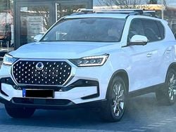 Weiß Gebraucht 2021 Ssangyong (KGM) Rexton Sapphire SUV | 28.000 € (Guter Preis)