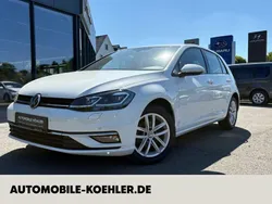 Weiß Gebraucht 2020 VW Golf VII Highline Limousine | 19.900 € (Fairer Preis)
