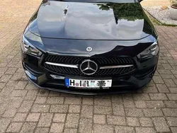 Schwarz Gebraucht 2023 Mercedes CLA250 Shooting Brake Kombi | 33.850 € (Guter Preis)