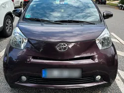 Braun Gebraucht 2009 Toyota iQ Kleinwagen | 3.800 € (Fairer Preis)