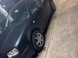 Schwarz Gebraucht 2002 VW Golf Limousine | 950 € (Superpreis)