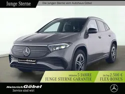 Grau Gebraucht 2024 Mercedes EQA300 AMG SUV | 38.990 € (Fairer Preis)