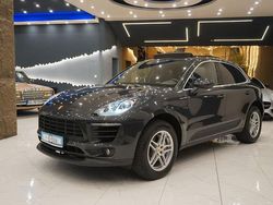 Grau Gebraucht 2016 Porsche Macan S SUV | 32.599 € (Fairer Preis)