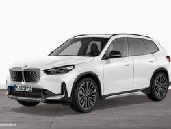 Weiß Gebraucht 2022 BMW iX1 xLine SUV | 38.448 € (Fairer Preis)