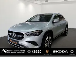 Hightechsilber metallic Gebraucht 2024 Mercedes GLA220 Progressive SUV | 44.850 € (Fairer Preis)