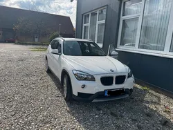 Weiß Gebraucht 2013 BMW X1 SUV | 6.850 €