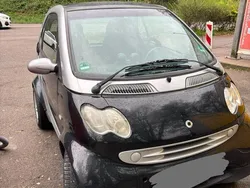 Schwarz Gebraucht 2003 Smart ForTwo Coupé Pure Kleinwagen | 1.200 €