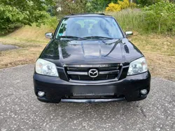Schwarz Gebraucht 2004 Mazda Tribute SUV | 1.300 €