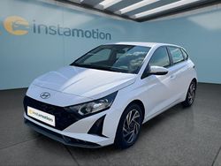 Weiß Gebraucht 2024 Hyundai i20 Kleinwagen | 19.849 € (Teuer)