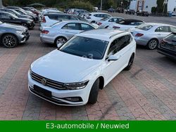 Weiß Gebraucht 2020 VW Passat Kombi | 19.990 € (Fairer Preis)