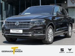 Gebraucht 2019 VW Touareg Basis SUV | 41.050 € (Guter Preis)