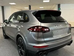 Gebraucht 2017 Porsche Cayenne S SUV | 39.499 € (Fairer Preis)