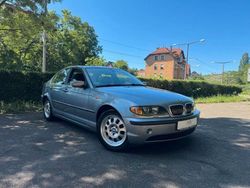 Grau Gebraucht 2004 BMW 320 Limousine | 5.350 € (Etwas zu teuer)