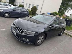 Grau Gebraucht 2020 VW Passat Business Kombi | 18.000 € (Guter Preis)