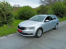 Silber Gebraucht 2018 Skoda Octavia Ambiente Limousine | 9.485 € (Guter Preis)