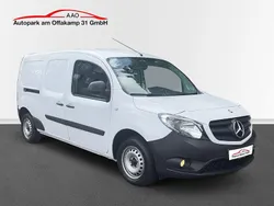 Arktikweiss Gebraucht 2017 Mercedes Citan 111 Van / Kleinbus | 9.990 € (Guter Preis)