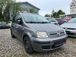 Grau Gebraucht 2011 Fiat Panda Dynamic Kleinwagen | 2.800 € (Fairer Preis)