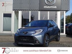 Celestite grey / night sky bla Gebraucht 2024 Toyota Aygo X X-plore SUV | 17.900 € (Guter Preis)