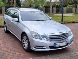 Silber Gebraucht 2010 Mercedes E250 Kombi | 9.400 € (Guter Preis)
