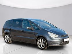 Grau Gebraucht 2008 Ford S-MAX Titanium Van / Kleinbus | 4.750 € (Fairer Preis)