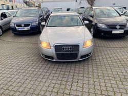 Lichtsilber metallic Gebraucht 2006 Audi A6 Limousine | 2.399 €
