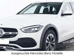 Polarweiß Gebraucht 2024 Mercedes C220 Avantgarde Kombi | 43.890 € (Etwas zu teuer)