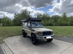 Beige Gebraucht 2020 Toyota Land Cruiser SUV | 75.000 €