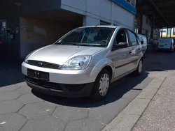 Silber Gebraucht 2004 Ford Fiesta Ambiente Kleinwagen | 1.899 € (Guter Preis)