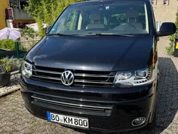 Schwarz Gebraucht 2013 VW T5 Highline Van | 22.999 €
