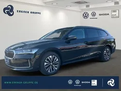Onyxschwarz metallic Gebraucht 2024 Skoda Superb LAURIN & KLEMENT Kombi | 49.848 € (Guter Preis)