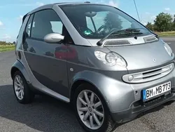 Grau Gebraucht 2004 Smart ForTwo Cabrio Pure Cabrio | 1.550 €