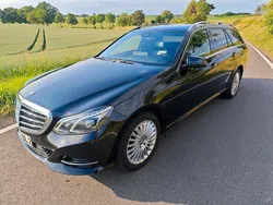 Schwarz Gebraucht 2014 Mercedes E200 Kombi | 14.500 € (Fairer Preis)