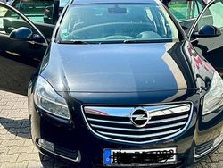 Schwarz Gebraucht 2013 Opel Insignia Kombi | 2.500 € (Superpreis)