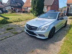 Silber Gebraucht 2010 Mercedes E500 AMG Coupé | 14.900 € (Teuer)