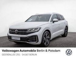 Oryxweiß perlmutteffekt Gebraucht 2025 VW Touareg R-line SUV | 70.850 €