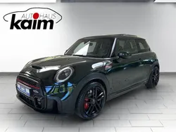 Rebel green Gebraucht 2023 Mini John Cooper Works Kleinwagen | 35.999 € (Etwas zu teuer)