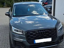Grau Gebraucht 2020 Audi Q2 Comfort SUV | 22.900 € (Fairer Preis)