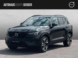 Onyx schwarz Gebraucht 2023 Volvo XC40 Plus SUV | 34.890 € (Fairer Preis)