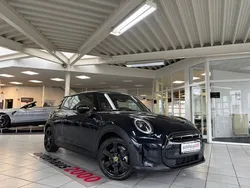 Gebraucht 2023 Mini Cooper S Kleinwagen | 23.450 € (Etwas zu teuer)