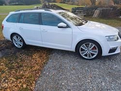 Weiß Gebraucht 2013 Skoda Octavia RS Kombi | 11.500 € (Etwas zu teuer)